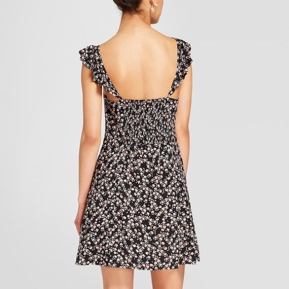 Brand new Mossimo front button ruffle sleeve dress - Picture 2 of 2